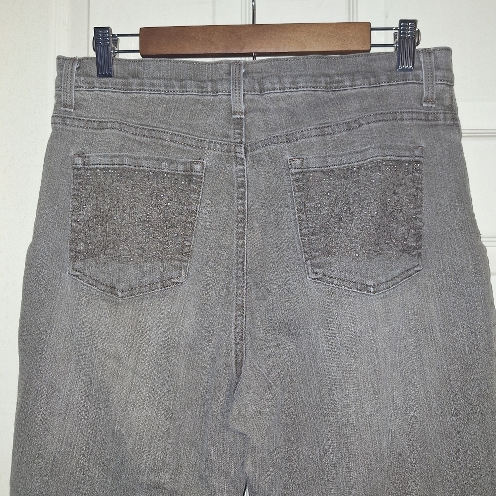Gloria Vanderbilt jeans size 12 - Picture 4 of 6